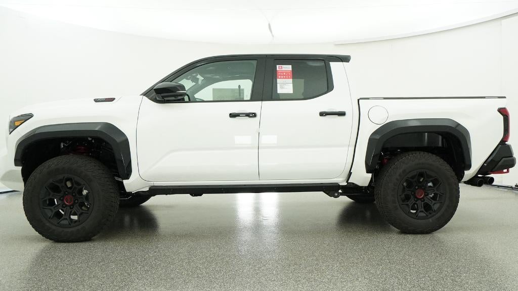 2026 Toyota Tacoma i-FORCE MAX TRD Pro