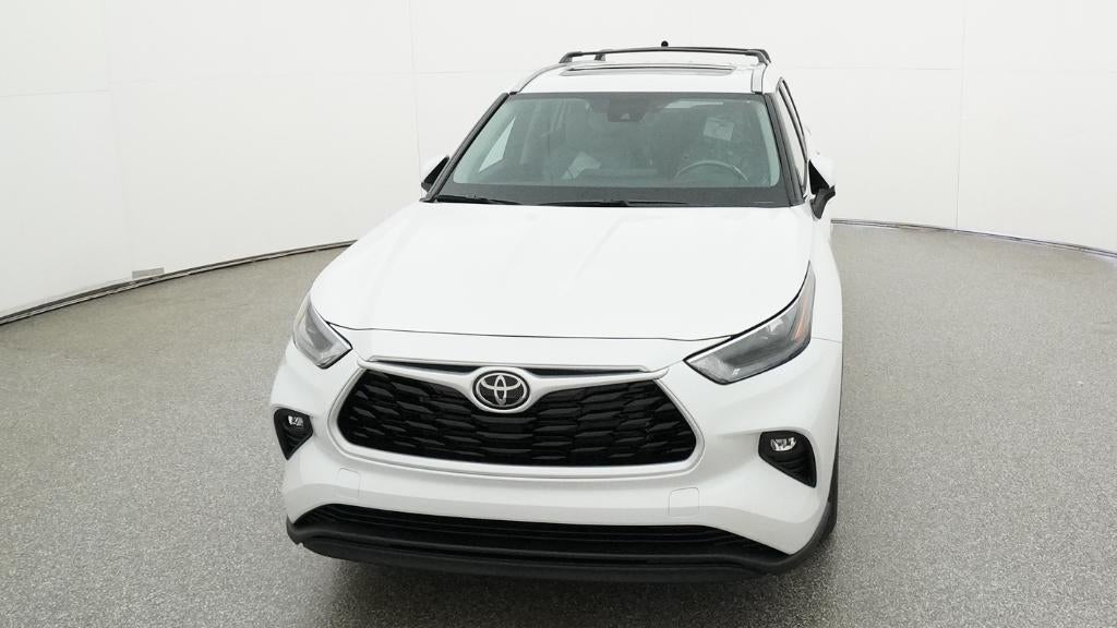 2026 Toyota Highlander XLE