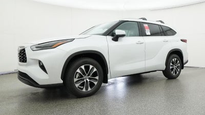 2026 Toyota Highlander XLE