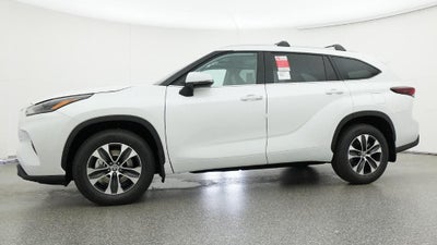2026 Toyota Highlander XLE