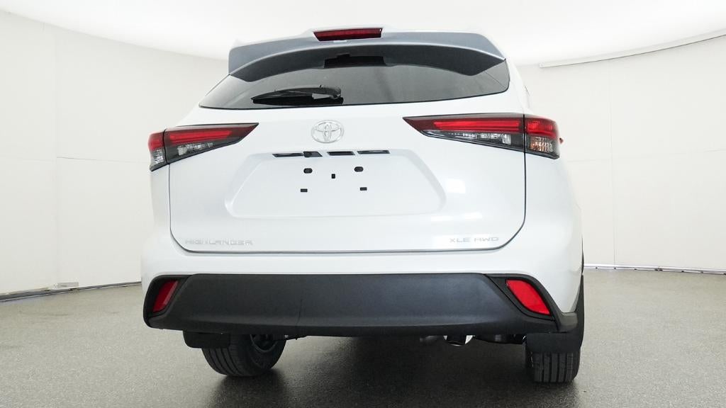 2026 Toyota Highlander XLE