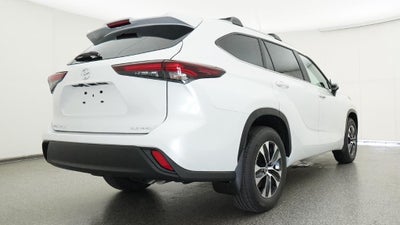 2026 Toyota Highlander XLE