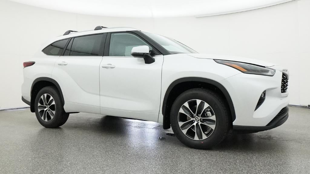 2026 Toyota Highlander XLE