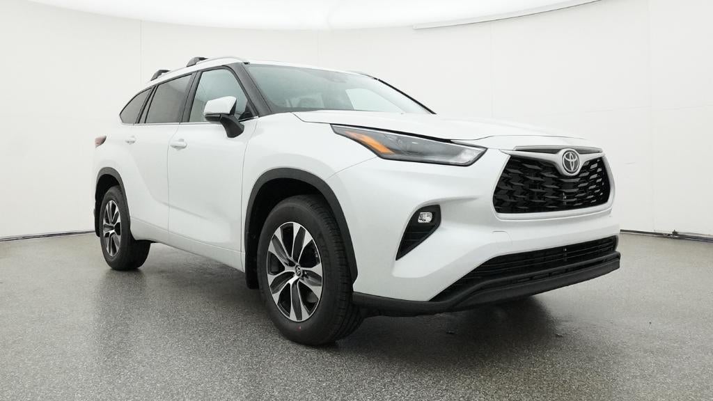 2026 Toyota Highlander XLE