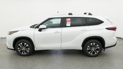 2026 Toyota Highlander XLE