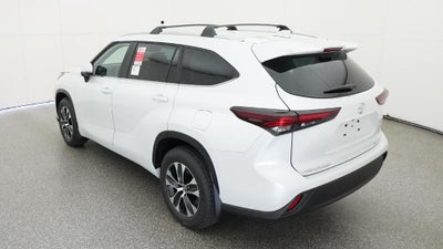 2026 Toyota Highlander XLE
