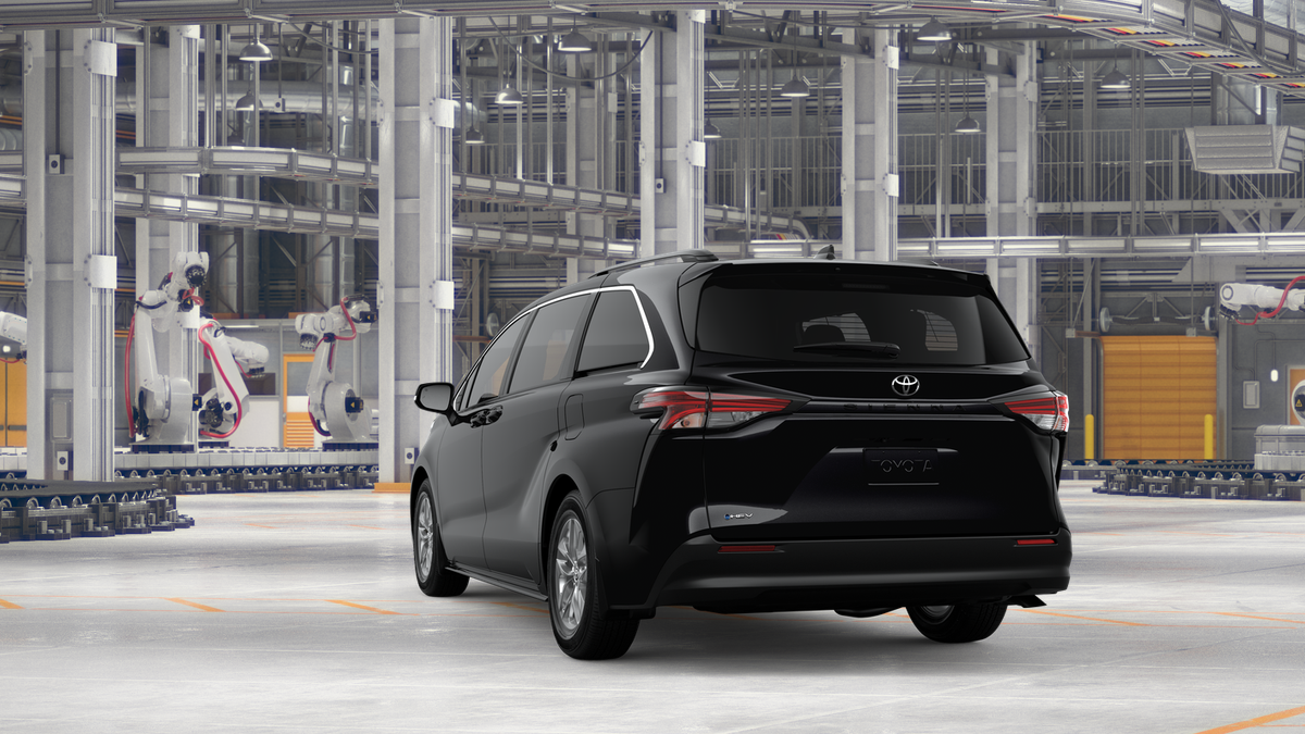 2026 Toyota Sienna LE