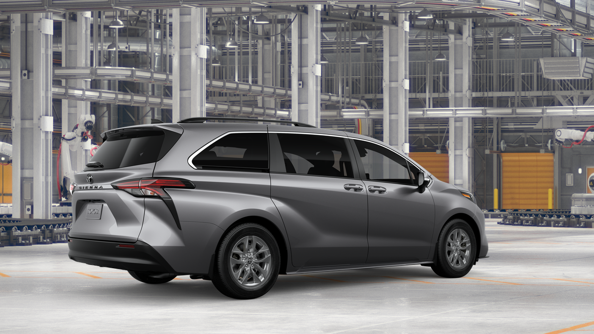 2026 Toyota Sienna LE