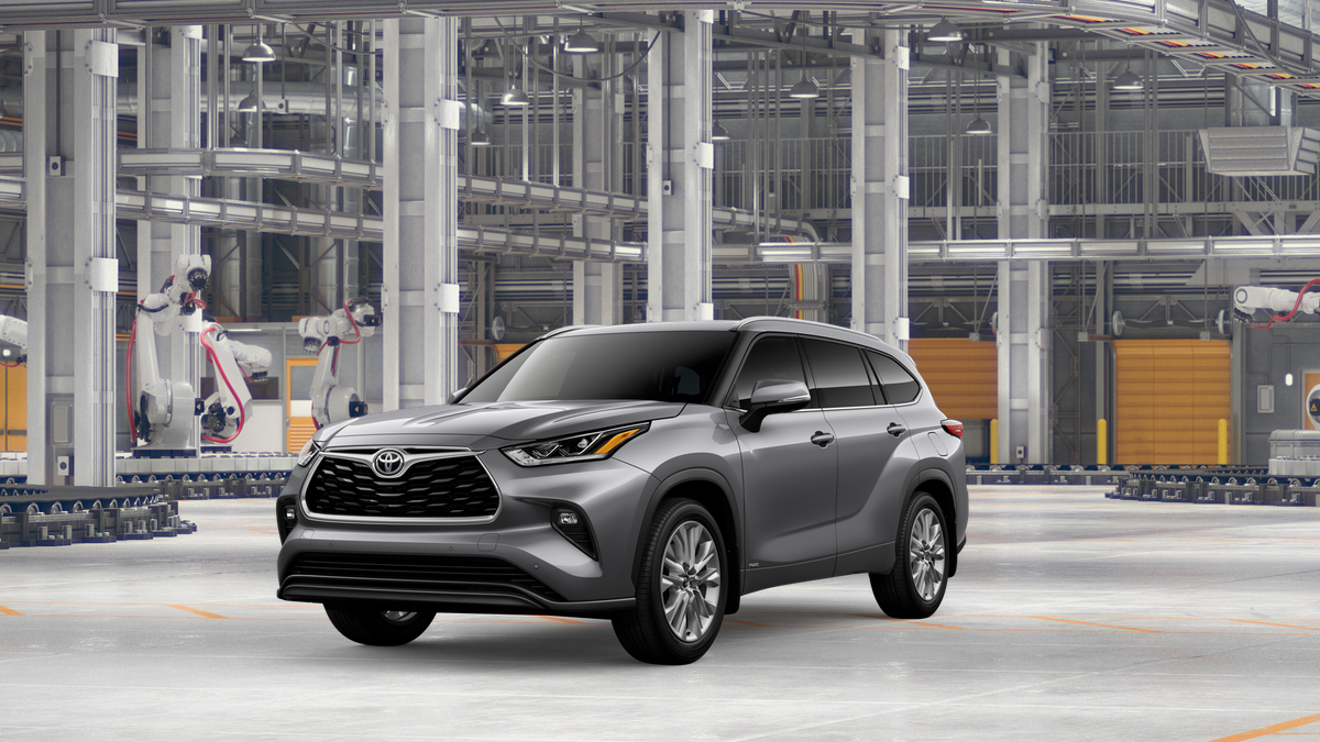 2026 Toyota Highlander Hybrid Limited AWD's photo