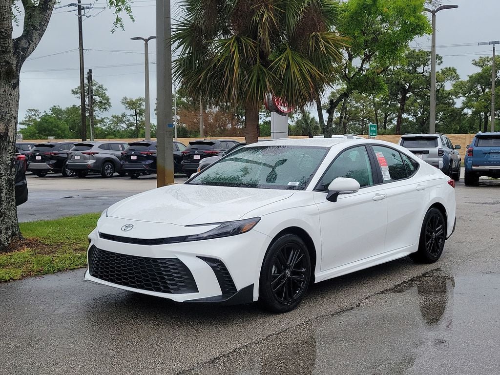 2026 Toyota Camry SE
