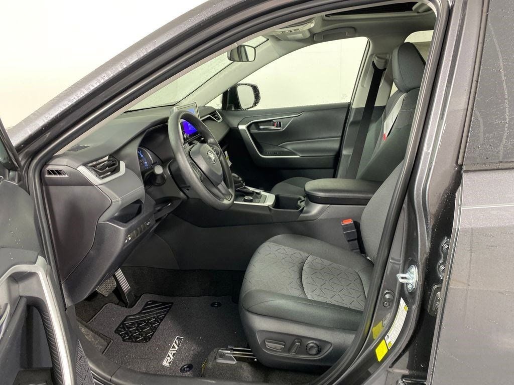 2025 Toyota RAV4 Hybrid Hybrid XLE