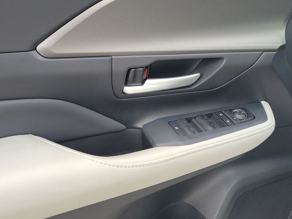 2026 Toyota Grand Highlander LE