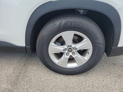 2026 Toyota Grand Highlander LE
