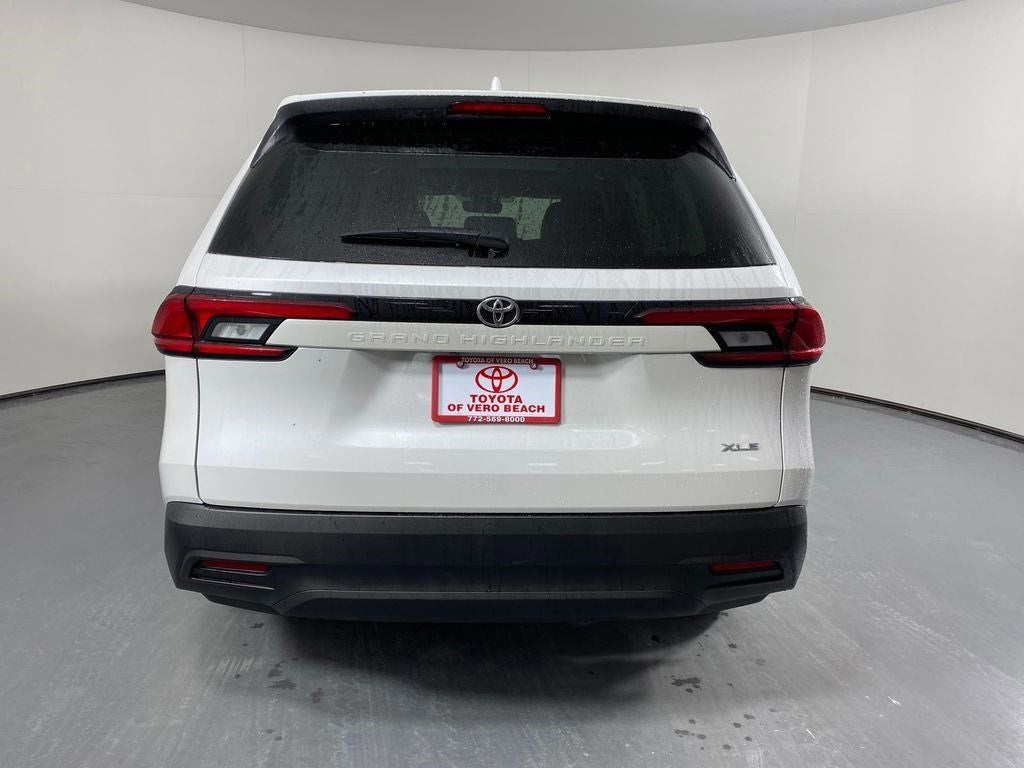 2026 Toyota Grand Highlander XLE