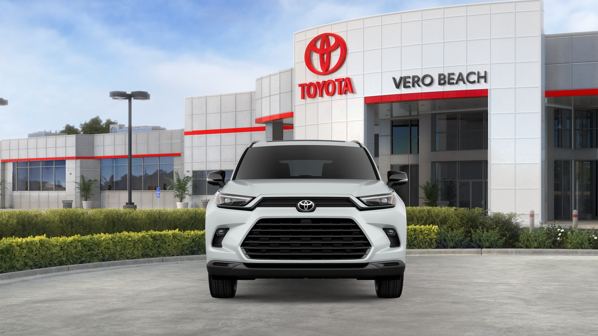 2026 Toyota Grand Highlander Hybrid Nightshade Edition