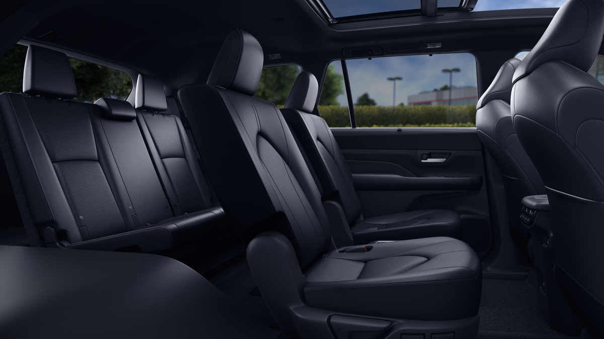 2026 Toyota Grand Highlander Hybrid Nightshade Edition
