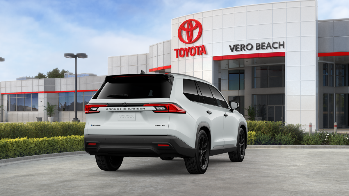 2026 Toyota Grand Highlander Hybrid Nightshade Edition
