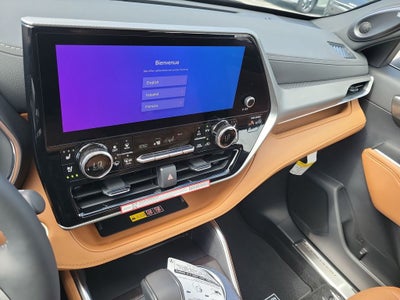 2026 Toyota Highlander Hybrid Platinum
