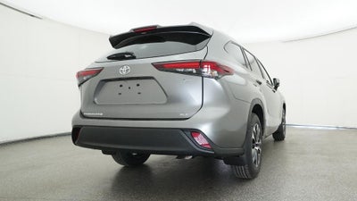 2026 Toyota Highlander Hybrid Hybrid XLE