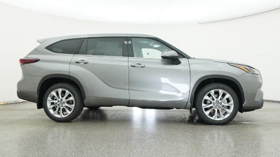 2026 Toyota Highlander Limited