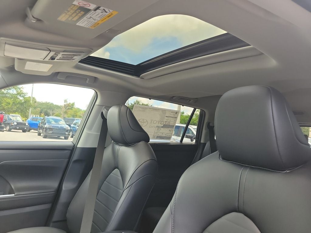 2026 Toyota Highlander XLE