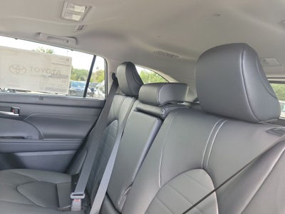 2026 Toyota Highlander XLE