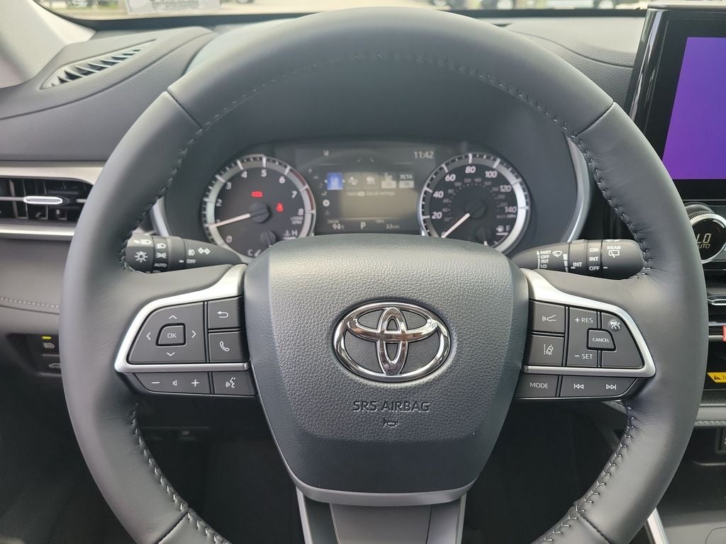 2026 Toyota Highlander XLE