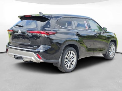 2026 Toyota Highlander Platinum