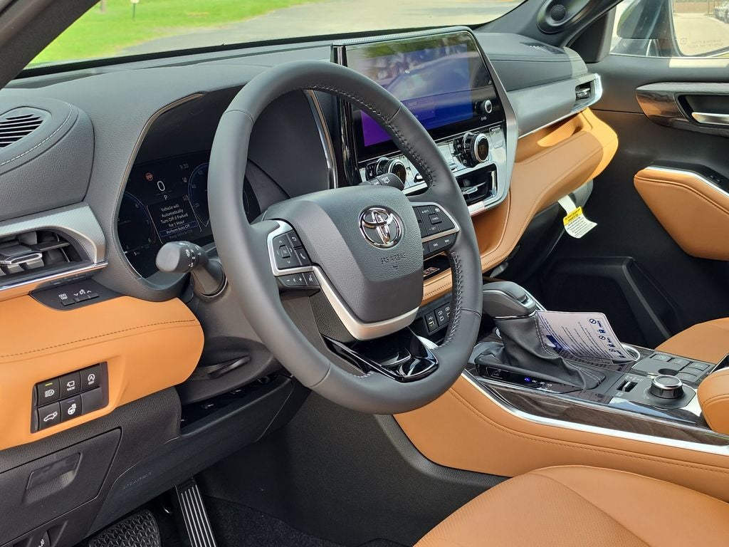 2026 Toyota Highlander Platinum