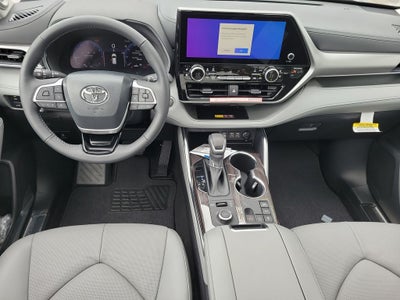 2026 Toyota Highlander Platinum