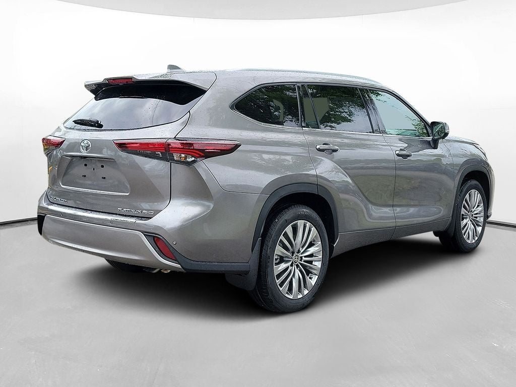 2026 Toyota Highlander Platinum
