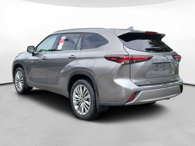 2026 Toyota Highlander Platinum