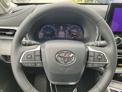 2026 Toyota Highlander Platinum