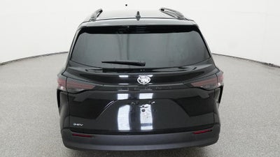 2026 Toyota Sienna LE 8 Passenger