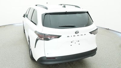 2026 Toyota Sienna LE 8 Passenger