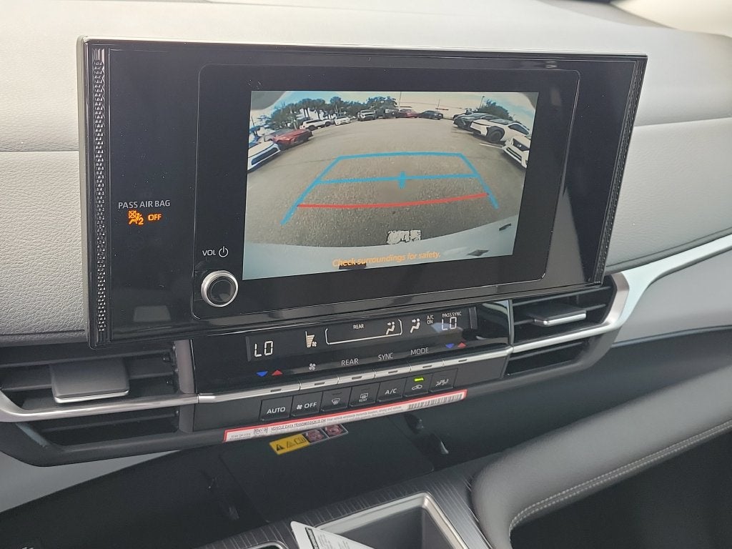 2026 Toyota Sienna LE 8 Passenger