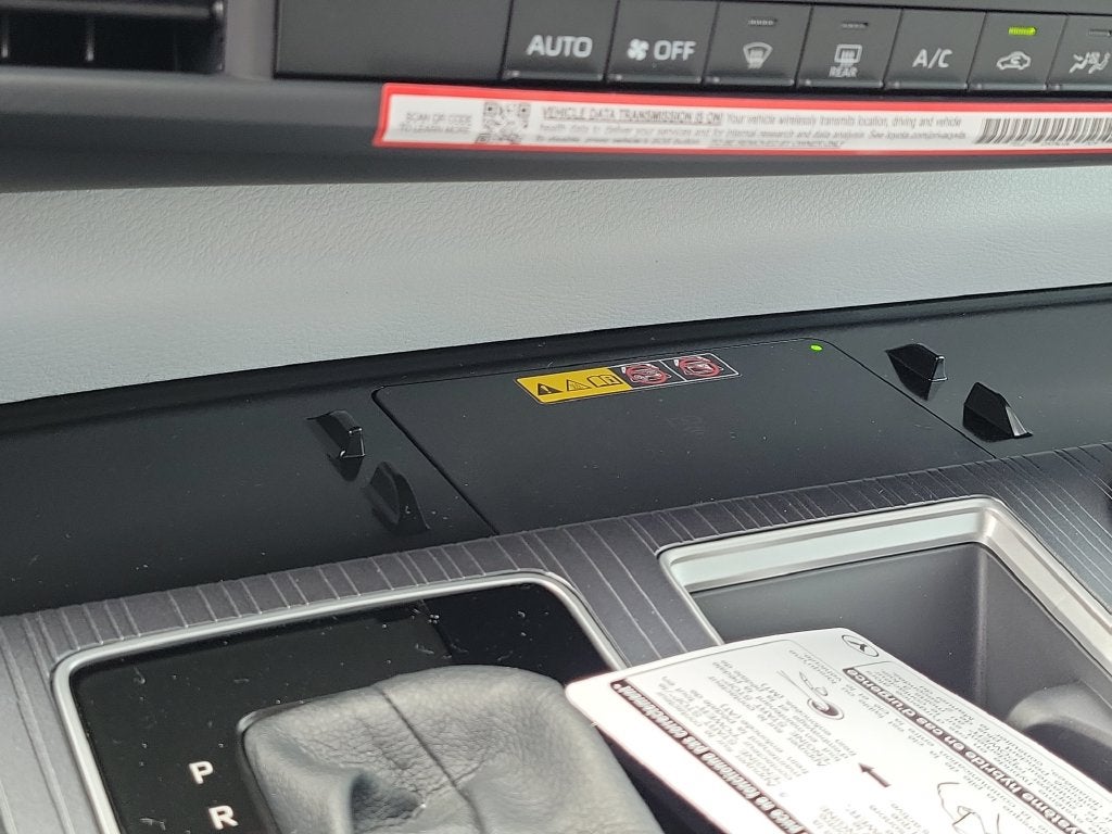 2026 Toyota Sienna LE 8 Passenger