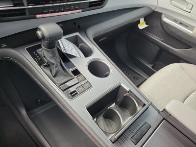 2026 Toyota Sienna LE 8 Passenger