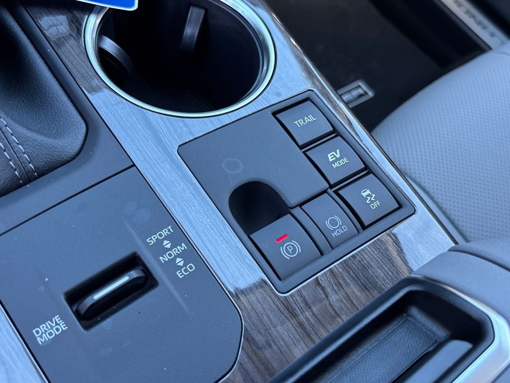 2026 Toyota Highlander Hybrid Hybrid Limited