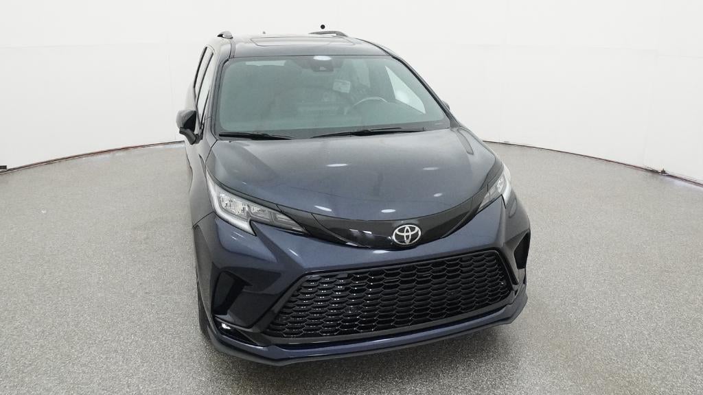 2026 Toyota Sienna XSE 7 Passenger