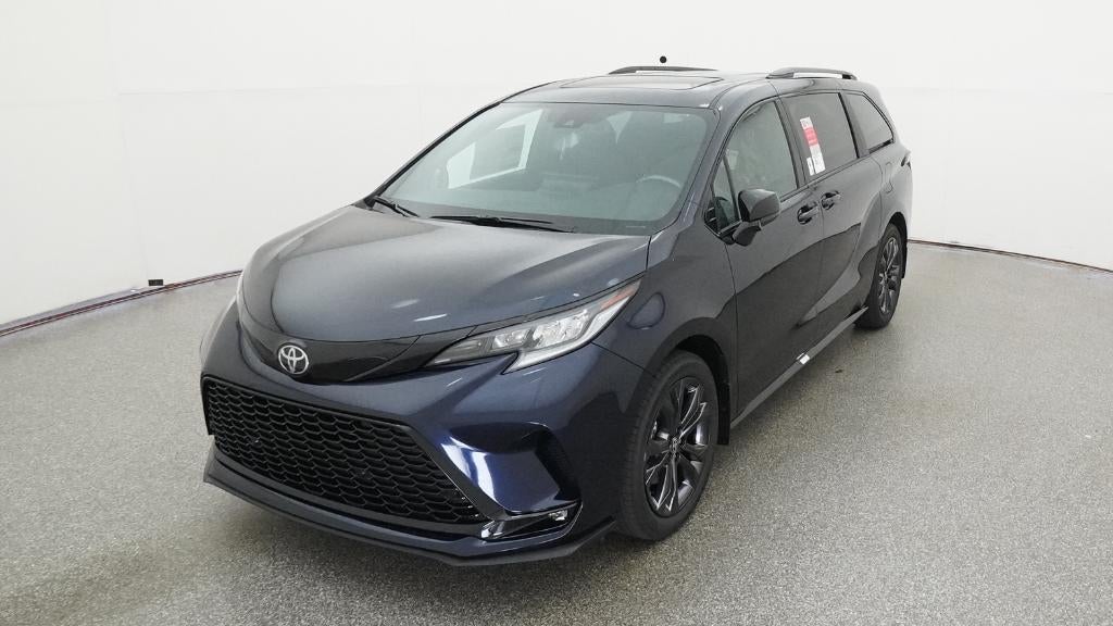 2026 Toyota Sienna XSE 7 Passenger