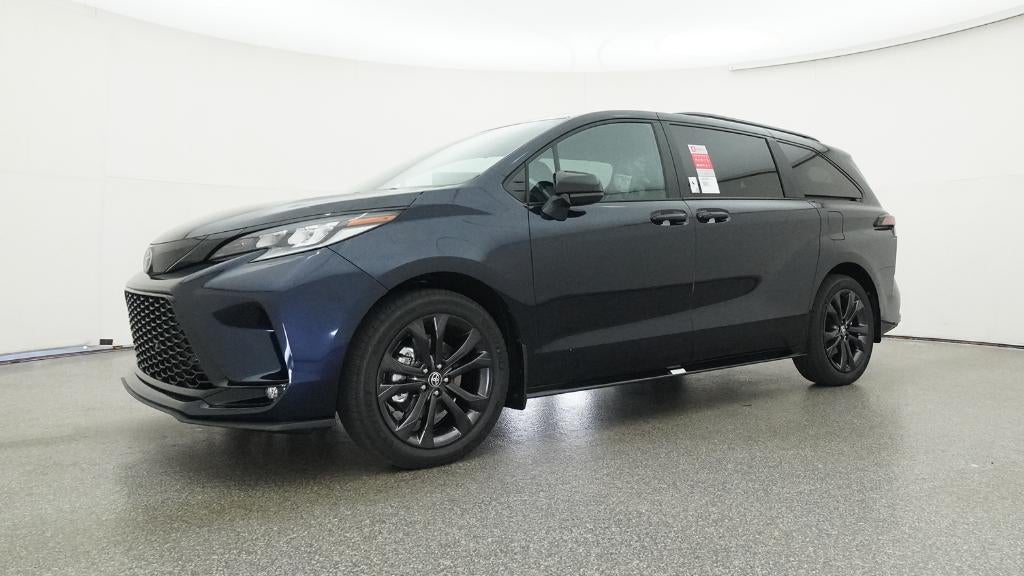 2026 Toyota Sienna XSE 7 Passenger