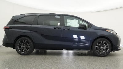 2026 Toyota Sienna XSE 7 Passenger