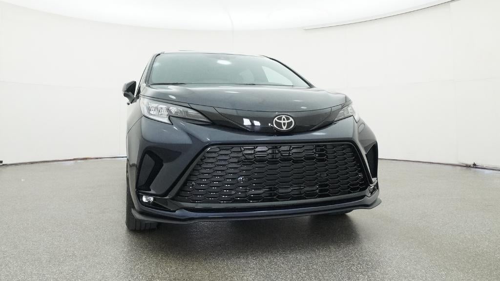 2026 Toyota Sienna XSE 7 Passenger
