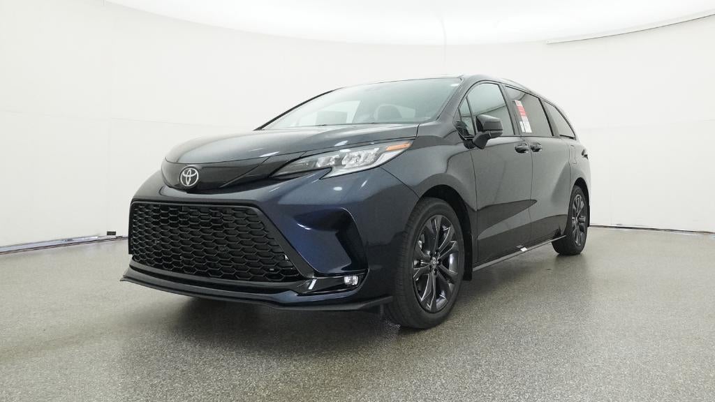 2026 Toyota Sienna XSE 7 Passenger