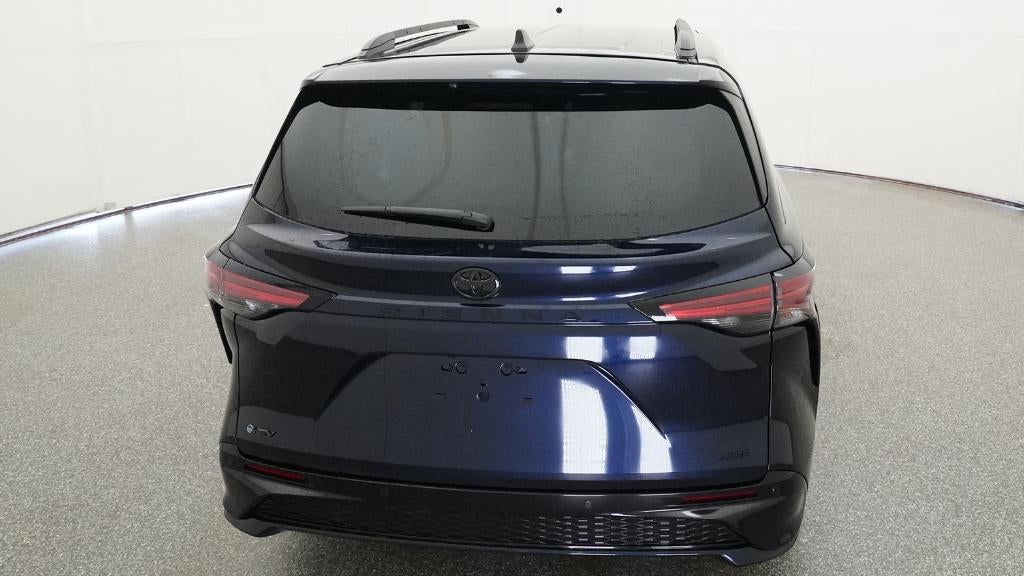 2026 Toyota Sienna XSE 7 Passenger