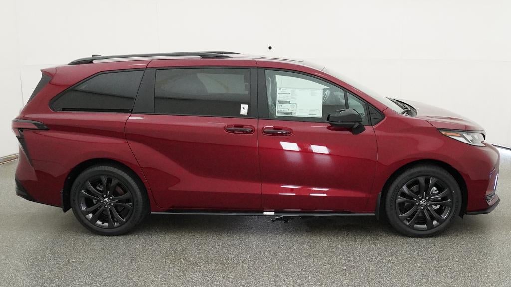 2026 Toyota Sienna XSE 7 Passenger
