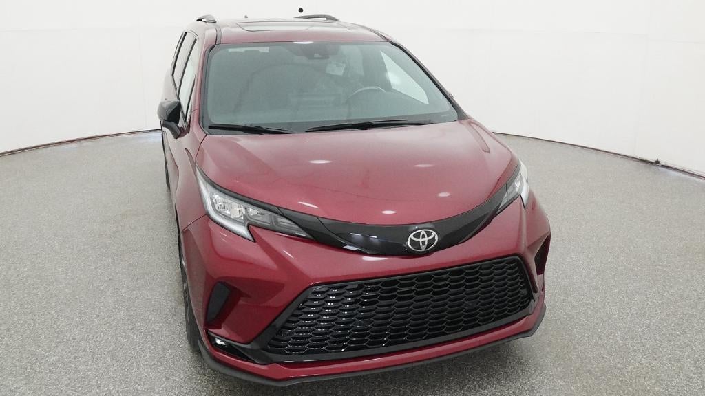 2026 Toyota Sienna XSE 7 Passenger