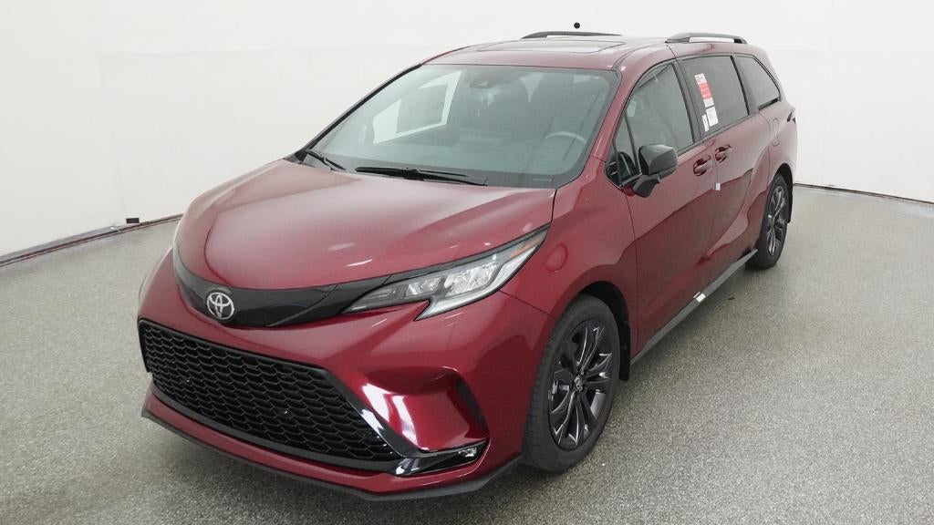 2026 Toyota Sienna XSE 7 Passenger