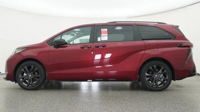 2026 Toyota Sienna XSE 7 Passenger